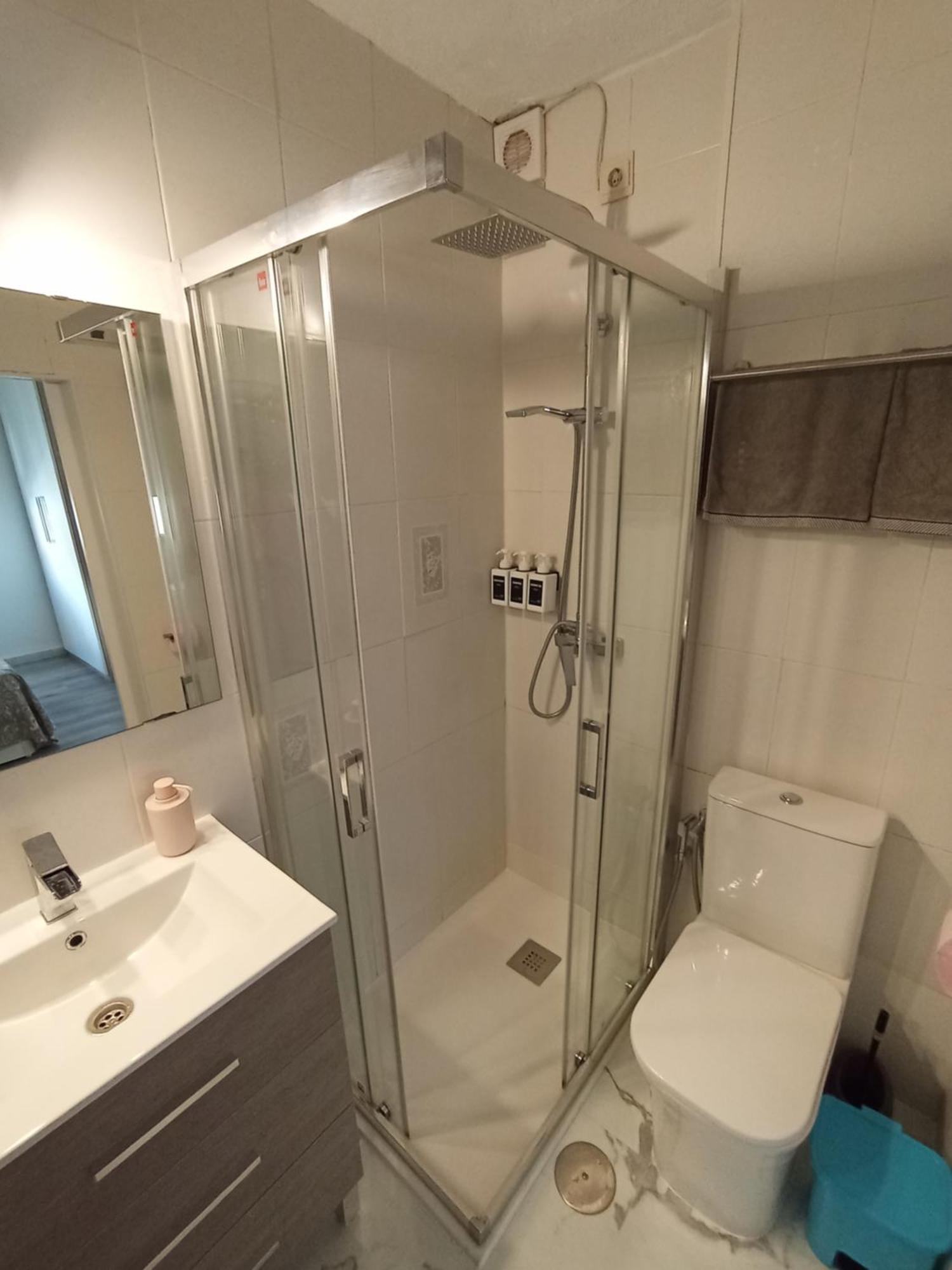 Apartamento Una Habitacion Supercentrico ตอร์เรโมลิโนส ภายนอก รูปภาพ